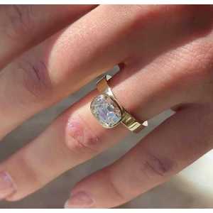 Anillo de compromiso para mujer con diamante cultivado en laboratorio de 2.00 CT, talla cojín, color EF, certificado IGI, de mina antigua, corte oriental-occidental. - Product Image 6