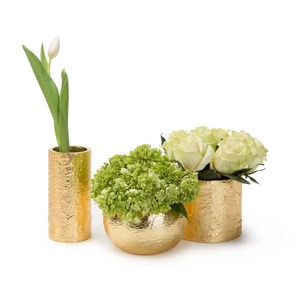 Vase à fleurs en métal simple fini or parfait pour les salons, la table à manger et les entrées - Product Image 2