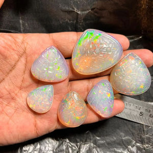 Piedra preciosa de ópalo etíope natural para hacer joyas, pera tallada de Mughal y formas de corte de corazón - Product Image 2