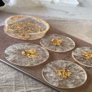 Dessous de verre artistiques en résine avec motif tourbillon vibrant tapis époxy faits à la main idéaux pour la table basse de la maison moderne et les cadeaux décoratifs - Product Image 2