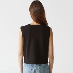 Top corto de manga corta para mujer a la moda: tela suave y acogedora, perfecta para capas y días más frescos - Product Image 3