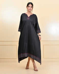 2024 Vêtements de mode personnalisés Robes de haute qualité Fournisseur de vêtements Fabricants BSCI Vérifié Usine de vêtements pour femmes - Product Image 3