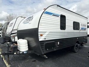 Autocaravana Coachmen C-L-I-P-P-E-R 18FQ 2024 USADA EN EXCELENTES CONDICIONES, LISTA PARA LA VENTA - Product Image 6