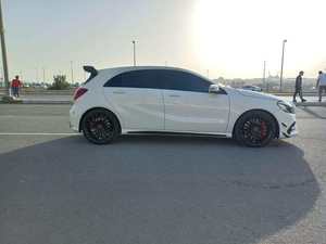 Mercedes-AMG A45 Berline d'occasion 2018 Essence Automatique Conduite à Gauche Sièges en Cuir Intérieur Sombre Toit Ouvrant Panoramique Régulateur de Vitesse Adaptatif - Product Image 6