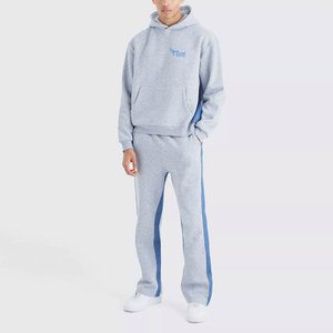 Conjunto Deportivo Casual para Hombre, Pantalones con Corte Acampanado y Top a Juego, Tela Suave - Product Image 1