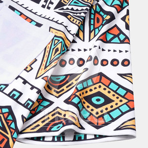 Camiseta de manga corta con cuello para hombre, diseño de sublimación personalizable de estilo urbano, secado rápido, transpirable, logotipo de poliéster/algodón - Product Image 5