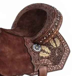 Selle de baril pour cheval western haut de gamme en cuir sculpté à la main / Confort assis profond / Prête pour le rodéo 2026 / Meilleur prix - Product Image 3