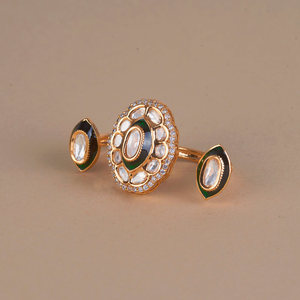 Dernière bague Kundan Meenakari faite à la main pour dames plaqué or haute qualité d'exportation bagues de mode - Product Image 2