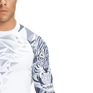 Haute qualité et conception personnalisée hommes Rash guard Gym Fitness Wear Made Rash Guard Protection solaire maillots de bain avec service OEM - Product Image 5