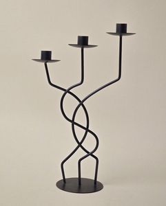 Portavelas de Metal moderno para decoración del hogar adecuado para sala de estar dormitorio y celebraciones de bodas - Product Image 4