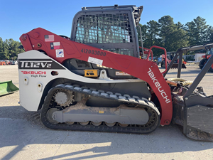 รถตักตีนตะขาบขนาดเล็ก Takeuchi TL12V2 เครื่องยนต์ดีเซล ระบบไหลเวียนสูง สำหรับงานป่าไม้ พร้อมอุปกรณ์บดไม้ - Product Image 3