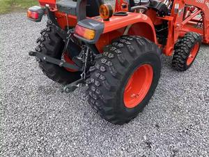 Tractor usado Kubota L2502HST 25HP, 4WD, horas bajas, perfecto para pequeñas granjas en venta - Product Image 5