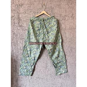 Di alta qualità tessuto di cotone elegante pavone floreale stampato modello pigiama Set alla moda abito da notte per le ragazze donne pigiama - Product Image 4