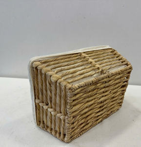 Cesta Rectangular Multifuncional de Jacinto de Agua con Forro de Tela para Guardar Pan, Origen Vietnam - Product Image 3