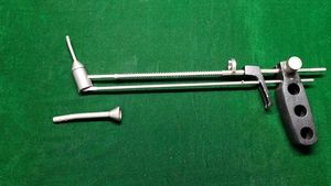 Source d'alimentation manuelle Manipulateur utérin laparoscopique Instruments chirurgicaux de gynécologie en acier inoxydable avec injecteur de colorant - Product Image 2