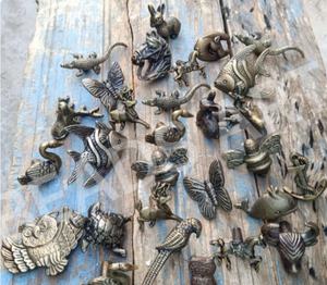 Bouton artisanal en laiton en fonte de poisson, bouchon de porte en bois avec boutons en céramique Vintage - Product Image 3