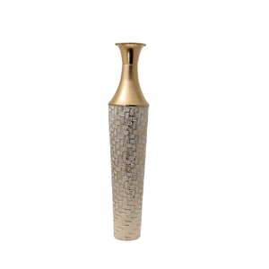 Meilleure vente de vases à fleurs de dernière conception avec couleur et tailles personnalisées avec les tailles de 10 pouces Logos personnalisés acceptés - Product Image 6