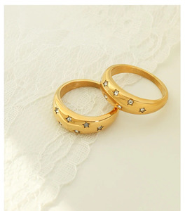 Anillo de Plata de Ley 925 Chapado en Oro con Circonita, Engaste de Bisel, Diseño Romántico para Mujer, Talla Personalizada, para Fiesta o Aniversario - Product Image 4