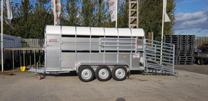 Nouvelle remorque à moutons Nugent 14 x 6 |   Remorque d'élevage pour le transport de bovins, ovins, équins et autres animaux à prix avantageux - Product Image 6