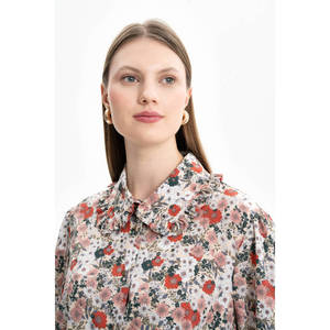 Blusa de Gasa con Estampado Floral para Mujer, Talla XL, con Cuello y Mangas Detallados para Oficina - Product Image 2