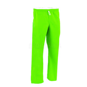 Uniforme de karaté de haute qualité avec logo personnalisé fabriqué avec des matériaux de qualité supérieure - Product Image 5