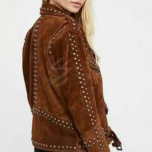 Veste à clous en cuir pour femmes, couleur unie, fermeture éclair complète, qualité supérieure, veste d'hiver légère pour femmes à bas prix - Product Image 6