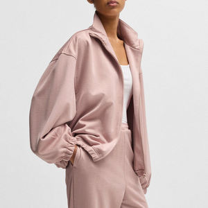 Nouvel arrivage Survêtement oversize pour femmes de haute qualité Streetwear décontracté à manches longues Survêtements oversize au design personnalisé - Product Image 3