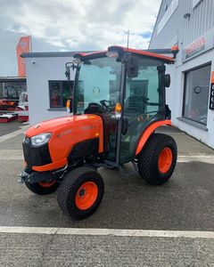 Petit mini nouveau tracteur agricole 4x4 pour B2261 avec boîte de vitesses de 20 CV, roulement et pompe - Product Image 3