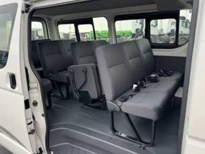 Toyota Hiace Standard 2.5L 5 vitesses MT 15 places Diesel/Essence 2025 – Véhicule d'occasion avec garantie de 3 ans et sécurité active – Vente mondiale - Product Image 5