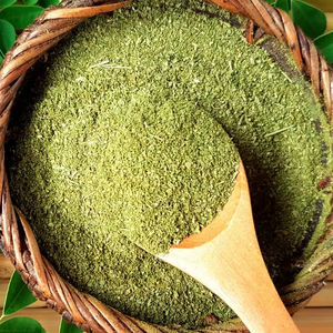 Vente en gros d'extrait de feuilles de Moringa biologique en vrac Meilleure vente Poudre de Moringa 100% pure Poudre de feuilles de Moringa riche en vitamines Énergie - Product Image 1