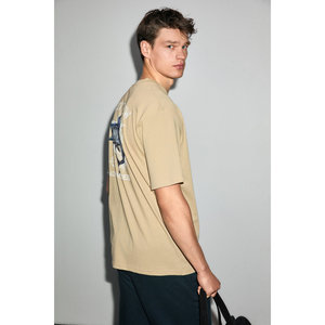 เสื้อยืดพิมพ์ลายผ้าฝ้ายออร์แกนิกสำหรับผู้ชายไซส์ใหญ่พร้อมขอบตัดสี-3XL - Product Image 3