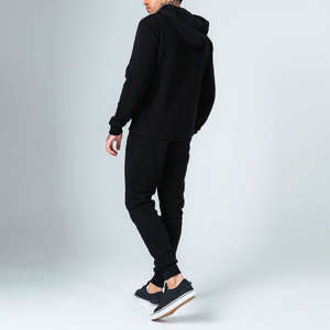 Chándal deportivo ajustado de alta calidad para hombre, chándal para correr, nuevo conjunto de invierno a la moda, chándal personalizado al por mayor - Product Image 5