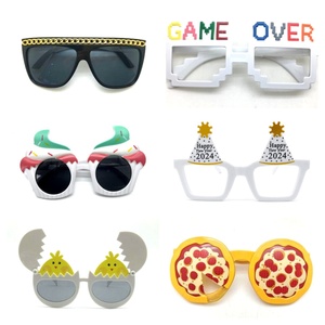 Lunettes réutilisables <span class=keywords><strong>en</strong></span> plastique <span class=keywords><strong>en</strong></span> forme de cœur pour la Saint-Valentin, avec monture scintillante, accessoire de fête romantique pour les couples, idéales pour les séances photo de mariage et le plaisir <span class=keywords><strong>en</strong></span> cabine photo. - Product Image 4