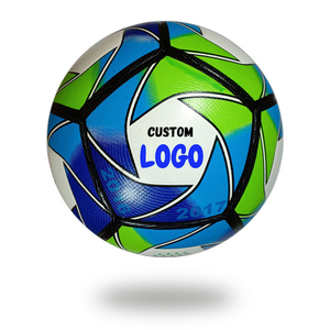 ลูกฟุตบอลหนัง PU คุณภาพสูงมาใหม่เย็บติดทนทานเครื่องจักรสำหรับฝึกซ้อมและจับคู่กับโรงงานสำหรับทุกเพศขายส่ง - Product Image 1