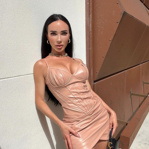 Robe Mini Bodycon Femme pour Soirée, Tissu Satiné Populaire, Bretelles Fines en PU, Taille Naturelle – Collection Automne - Product Image 2