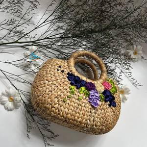 Manufacturer High Quality Wicker Rattan <b>Handbag</b> with Flower Wicker Rattan <b>Handbags</b> Set for Women - Product Image 2