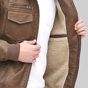 Chaqueta Bomber clásica de piel sintética marrón para hombre con bolsillos con cremallera y puños acanalados Ropa de abrigo ligera con estilo - Product Image 5