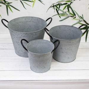 Ensemble de 3 jardinières en métal galvanisé rustique, pots à fleurs décoratifs pour jardin intérieur et extérieur, style vintage, décoration d'intérieur - Product Image 3