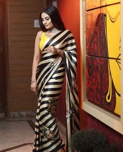 Indian Boutique Bollywood Designer's Latest Ethnic Satin Silk Saree Collection Impresión digital Bridal Sari de Trendy BD - Product Image 2