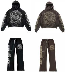 Fabricant de vêtements sur mesure, ensemble de survêtement avec pantalon de survêtement évasé et sweat-shirt à capuche court, effet délavé à l'acide, patch brodé - Product Image 1