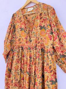 Vestido Midi de Algodón con Estampado Floral Hecho a Mano, Vestido Bohemio de Verano para Mujer - Product Image 2