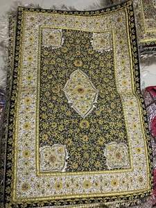 Tapis mural artisanal le plus vendu avec décoration de qualité supérieure pour intérieurs artistiques disponible à la vente - Product Image 4