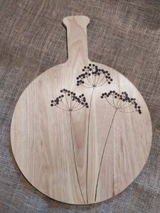 Planche à découper en bois d'acacia et de manguier artisanale avec des tailles personnalisées conçues pour une utilisation élégante à la maison et à l'hôtel Planche à fromage en résine - Product Image 6