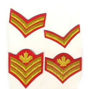 Usine en gros 2025 élégant personnalisé brodé Rectangle motif tissu sans nickel 2.5cm-9cm taille Patch Chevrons - Product Image 2