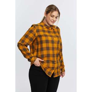 Chemise à carreaux grande taille couleur moutarde - Product Image 2