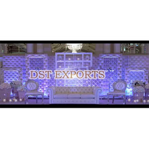 Magnifique décoration de scène de mariage en cuir capitonné, panneaux de scène en cuir capitonné pour mariage anglais, décoration de scène de mariage occidental, Danemark - Product Image 1