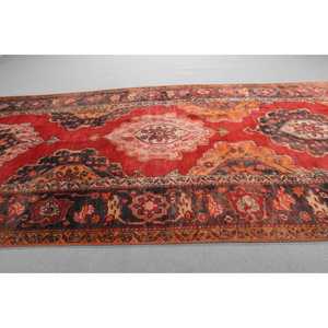 Alfombra de 4,7x11,1 pies, Alfombra Turca Vintage, Alfombra de Lana a Rayas Rojas y Negras - Product Image 3