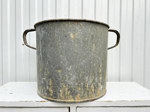 Jardinière galvanisée à bac rustique traditionnel personnalisé en métal galvanisé pour la maison, le jardin et la décoration. - Product Image 3