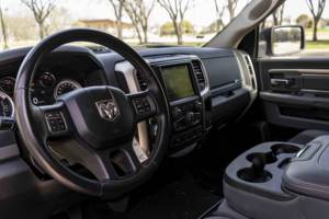 Ram 1500 Classic Big Horn 2019 d'occasion en bon état - Product Image 4