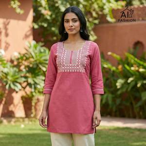Kurti court semi-cousu en soie georgette lourde avec broderie et travail au fil, design moderne pour femmes, vêtements de soirée - Product Image 2